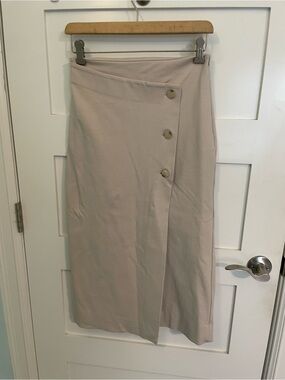 Babaton Tan Button-Accent Midi Skirt